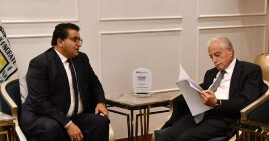 محافظ جنوب سيناء يعتمد بروتوكول تأمين امتحانات الدبلومات الفنية والثانوية العامة