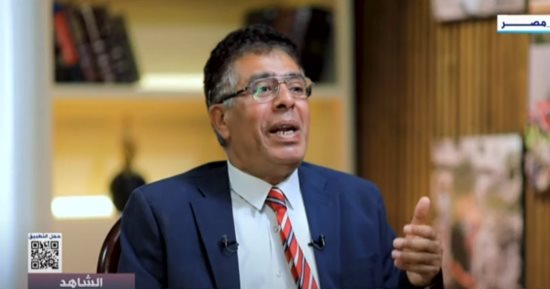 عماد الدين حسين: مصر نجحت فى إصلاح الأوضاع الاقتصادية المختلة عقب 2011