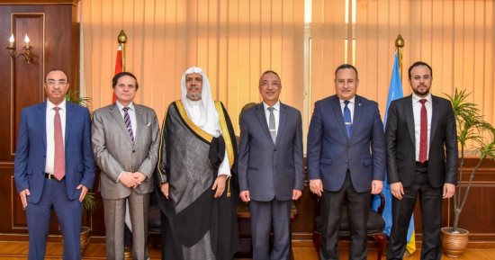 محافظ الإسكندرية يستقبل الأمين العام لرابطة العالم الإسلامى.. اعرف التفاصيل