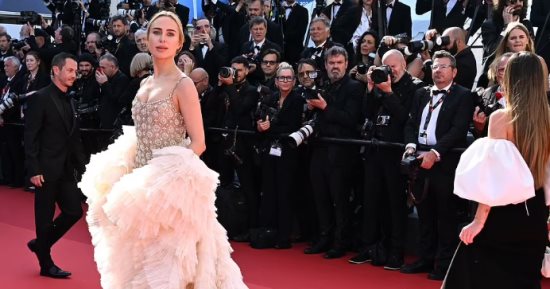 أجمل إطلالات النجمات بمهرجان كان السينمائى 2024.. أناقة وشياكة