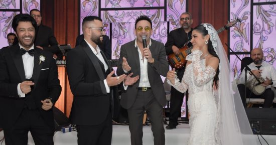 Mustafa Qamar brille avec ses chansons au mariage de la fille de Sameh Yousry.. Photos