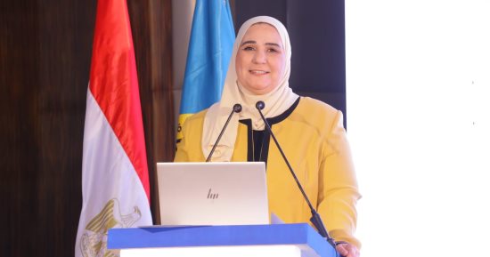 وزيرة التضامن: التأمين الصحى والغذائى جزء أصيل فى تفعيل شبكات الأمان الاجتماعى