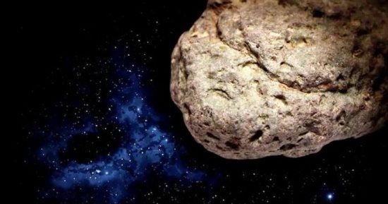 كيف أثرت مخاطر الفضاء على الكويكب ريوجو؟