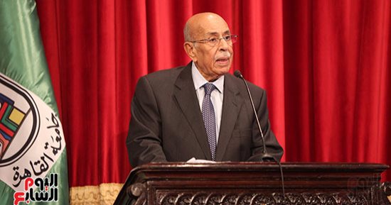 مفيد شهاب: الراحل أحمد فتحى سرور أجرى تغييرات جذرية فى منظومة التعليم