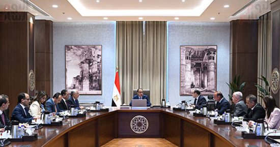 الحكومة تنفى إلغاء التوقيت الصيفى بدءا من يوم الجمعة المقبل