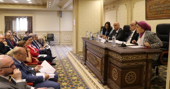 "مشروعات النواب" توصى بدعم وتنمية الصناعات الحرفية وتسويق منتجاتها
