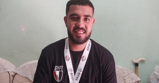 علاء السيد ابن الشرقية بطل رمى الرمح.. الأول بالبطولة العربية للشباب تحت 20 سنة "فيديو"