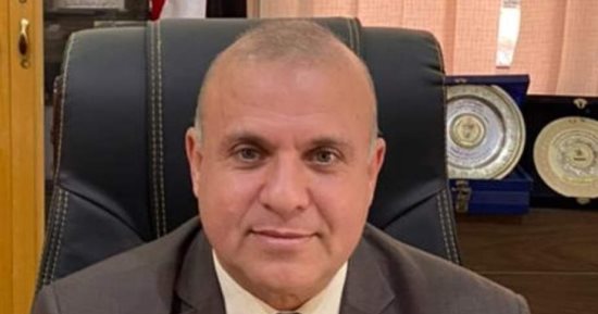وكيل تعليم الشرقية يزور طالبة إعدادية دهستها سيارة قبل الامتحان