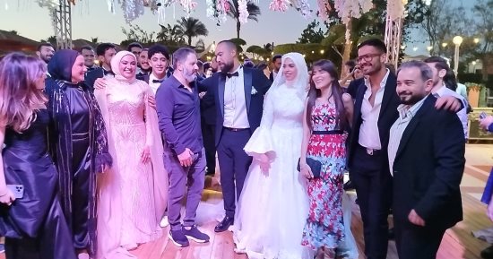 إدوارد وسناء منصور وخيرى رمضان في زفاف نجل الإعلامية دعاء عامر