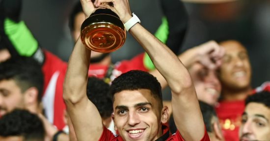 كوكا يعيد محمد حمدي لقائمة الاحتياطي في منتخب مصر