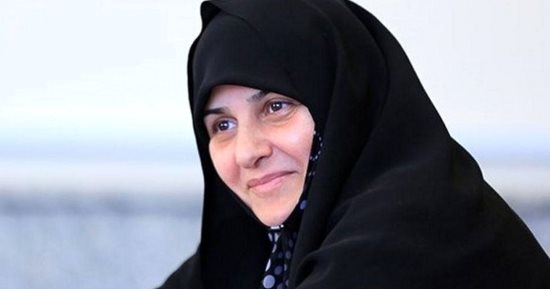 زوجة الرئيس الإيرانى هل تخلفه على مقعد الرئاسة؟.. جميلة علم الهدى قد تقلب الموازين ويتردد اسمها كمرشحة محتملة للأصوليين.. ابنة إمام جمعة مشهد تزوجت فى سن الـ18.. ودافعت عن حقوق المرأة وشاركت فى الحياة العامة