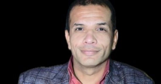 ما سبب وجود دماء فى لحم الدواجن بعد طهيها؟ وكيل وزارة الطب البيطرى بسوهاج يوضح