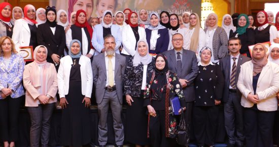 وزيرة التضامن: إنشاء 3 مراكز للأسرة والطفولة المبكرة لخدمة اللاجئين