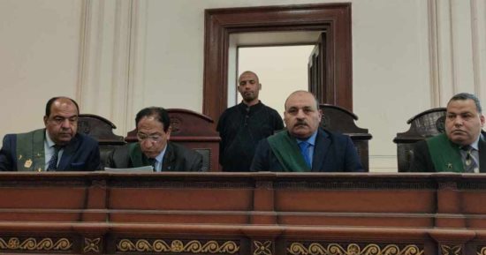 المؤبد لعاطل والمشدد 15 سنة لسيدة لحيازتهما كيلو وربع هيروين بالإسكندرية 