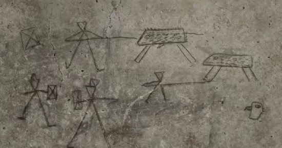 اكتشاف رسومات أطفال على جدران منزل تكشف مشاهد الحياة فى بومبى الرومانية