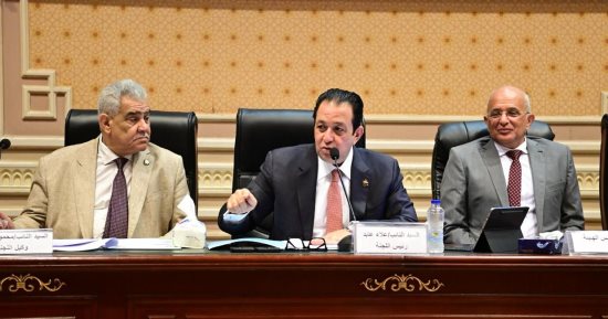 نقل البرلمان توافق على موازنة جهاز تنظيم النقل البرى الداخلى والدولى لعام 24/25
