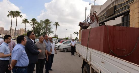 محافظ الدقهلية يشهد استلام مليون و250 ألف ذريعة سمكية