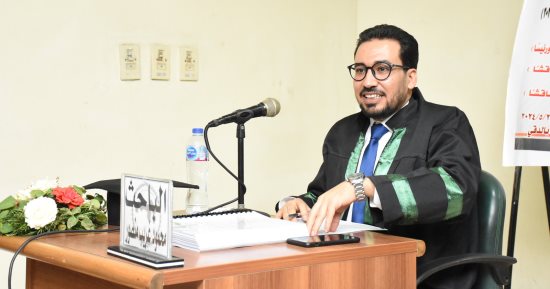 الصحفي محمود غريب يحصل على الماجستير في العلوم السياسية 