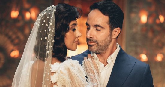 En robe de mariée…les premières photos de Yasmine Rais et de son mari Ahmed Abdel Aziz