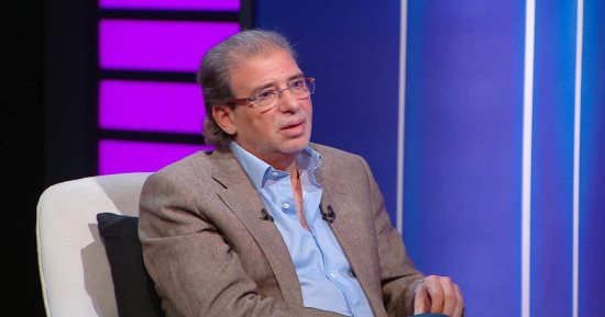 حقيقة خلافه مع محمود حميدة.. خالد يوسف: الفخرانى هو محمود المليجى هذا الزمان