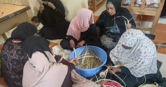 إبداع من الخوص والعرجون بأسوان.. فتح وحدات إنتاجية لدعم السيدات اقتصاديا
