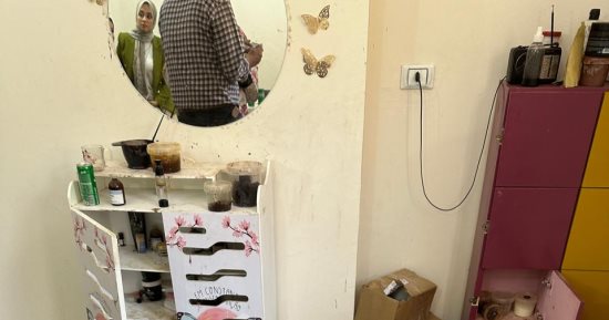 ضبط صيدلانية تنتحل صفة طبيبة جلدية فى سوهاج.. صور