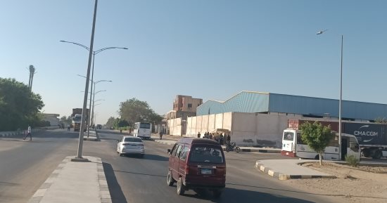 ارتفاع درجات الحرارة وسيولة مرورية على الطرق بالمنوفية.. فيديو
