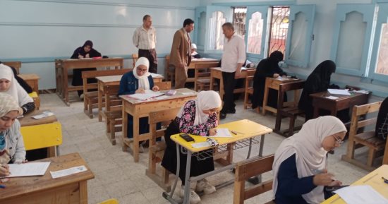 غرفة عمليات الثانوية الأزهرية: امتحان الهندسة الفراغية وفقًا للمواصفات الفنية