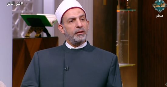 أمين الفتوى يوضح حكم نشر محتوى الفيديوهات بدون إذن صاحبه