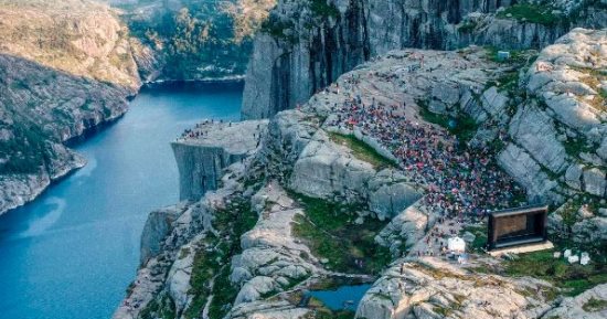 منحدر "Mission Impossible" الشهير بالنرويج يتسبب فى وفاة رجل أربعينى