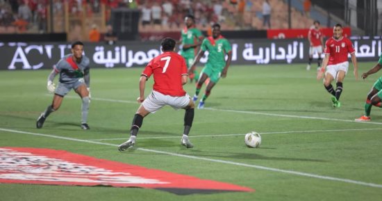 منتخب مصر يحافظ على صدارة مجموعته فى تصفيات كأس العالم بفوز ثمين على بوركينا فاسو.. الفراعنة يصلون للنقطة التاسعة بعد الانتصار الثالث.. تريزيجيه نجم اللقاء.. وعلامات استفهام حول تراجع الأداء فى الشوط الثانى