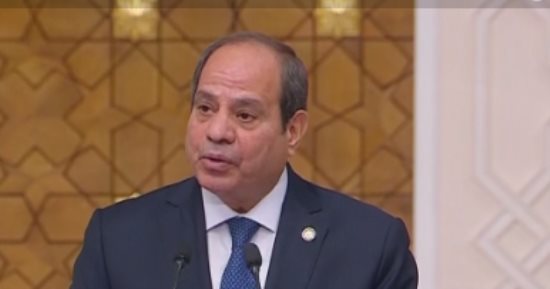 الرئيس السيسى فى مؤتمر صحفى مع رئيس أذربيجان: اتفقنا على دورية انعقاد جولات المشاورات السياسية بين البلدين ودفع علاقاتنا الاقتصادية والتجارية.. واستعرضت جهود مصر لإنفاذ المساعدات لغزة والتوصل لوقف إطلاق النار