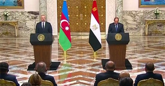 رئيس أذربيجان فى مؤتمر صحفى بقصر الاتحادية:  وجهت دعوة رسمية إلى الرئيس السيسى للمشاركة فى "كوب 29" ومستعدون للاستفادة من الخبرة المصرية فى تنظيم وإعداد مؤتمر المناخ.. ندعم جهود القاهرة تجاه القضية الفلسطينية