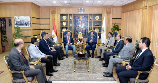 جامعة المنصورة تبحث التعاون مع الاتحاد الفنلندي للتعليم الدولي