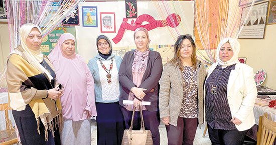 التعليم المجتمعى.. باب أمل لآلاف الطلاب لاستئناف الدراسة ومحاربة التسرب التعليمى.. معايشات داخل بعض المدارس بمحافظتى القاهرة والجيزة ولقاء مع الأسر والطلاب والمعلمين.. وزيادة عدد المدرسين والتمويل أبرز التحديات