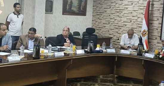 اجتماع وحدة متابعة موقف تقنين الأراضى المضافة لأحوزة عدد من المدن الجديدة