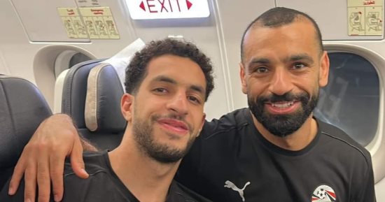 مصطفى شوبير ينشر صورة مع محمد صلاح عقب عودة المنتخب من غينيا بيساو