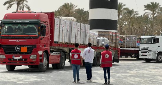 الأونروا: مواد إغاثة شتوية جاهزة في مصر والأردن لكنها لا تصل لغزة