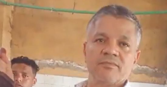 الدائرى للصغيرة والمربع للكبير.. هنقولك تعرف نوع اللحمة إزاى من ختمها
