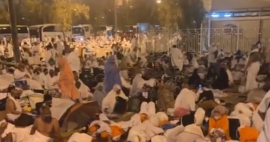 هنا يتساوى الغنى مع الفقير.. مباشر من المزدلفة مع حجاج بيت الله