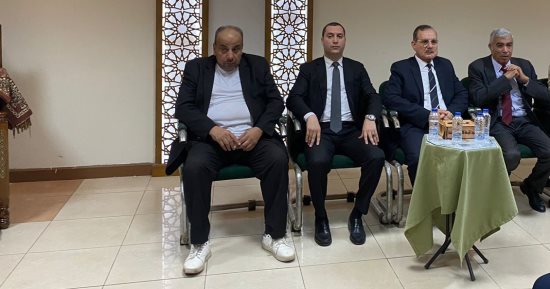 المحافظ والقيادات التنفيذية يؤدون العزاء فى سكرتير عام كفر الشيخ