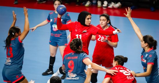 انطلاق المجمعة الأولى للدور النهائي بدوري سيدات اليد