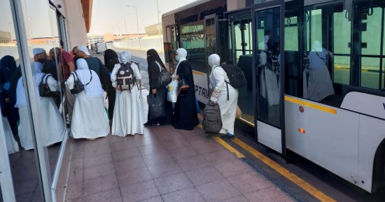 مطار القاهرة يستقبل اليوم حجاج الجمعيات العائدون من السعودية