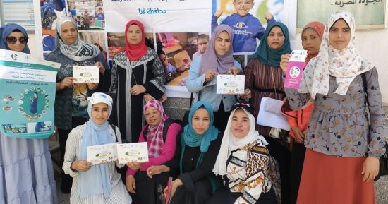 الرائدات المجتمعيات سفراء وزارة التضامن.. توعية بخطورة الزيادة السكانية والهجرة غير الشرعية ومناهضة ختان الإناث في القرى.. كل رائدة مسؤولة عن 200 أسرة.. وتحفيز بزيادة المكافأة الشهرية لـ1500 جنيه