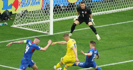 أوكرانيا تتخطى سلوفاكيا بثنائية فى يورو 2024