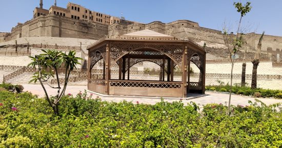 التطوير يغير محيط القلعة.. تحويل منطقة عرب اليسار لحديقة بها مبان فندقية