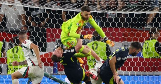 Varga, l’attaquant de l’équipe nationale hongroise, subit une horrible blessure contre l’Écosse lors de l’Euro 2024.