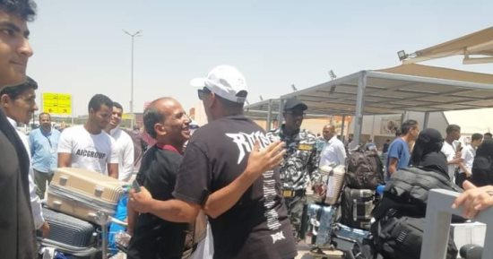 وصول فوج حجاج بيت الله الحرام بعثة جنوب سيناء إلى أرض الوطن