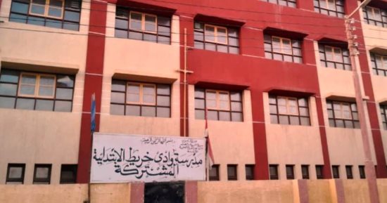وحدة حياة كريمة تتابع 15 مشروعا بنصر النوبة  