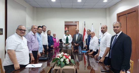 نقيب العاملين بالبنوك توقع مذكرة تعاون مع نظيرها الأردنىي
